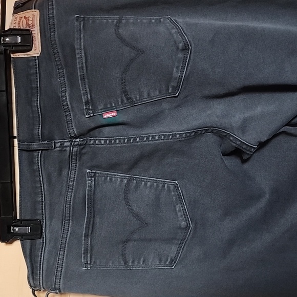 Jeans - Picture 3 of 6